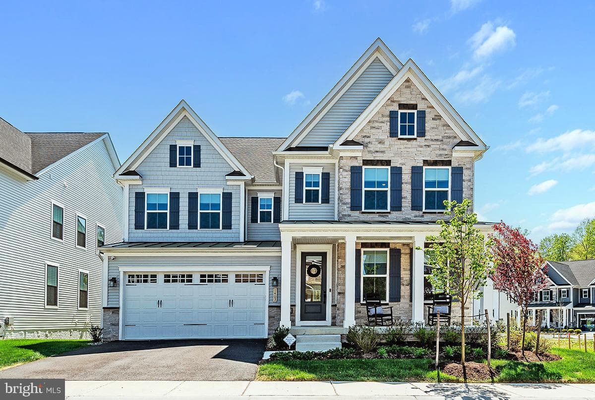 1403 Lavender Cliff Way