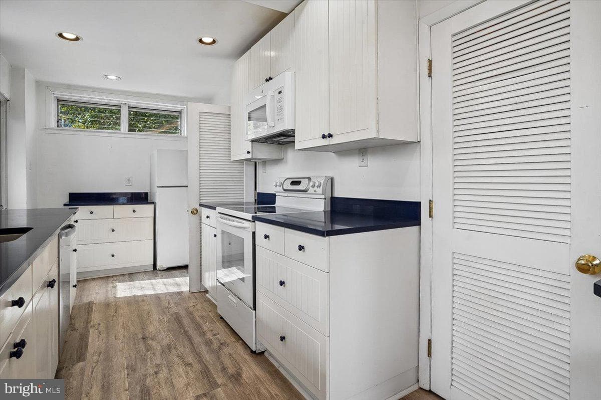 322 Clopston Hill photo 15