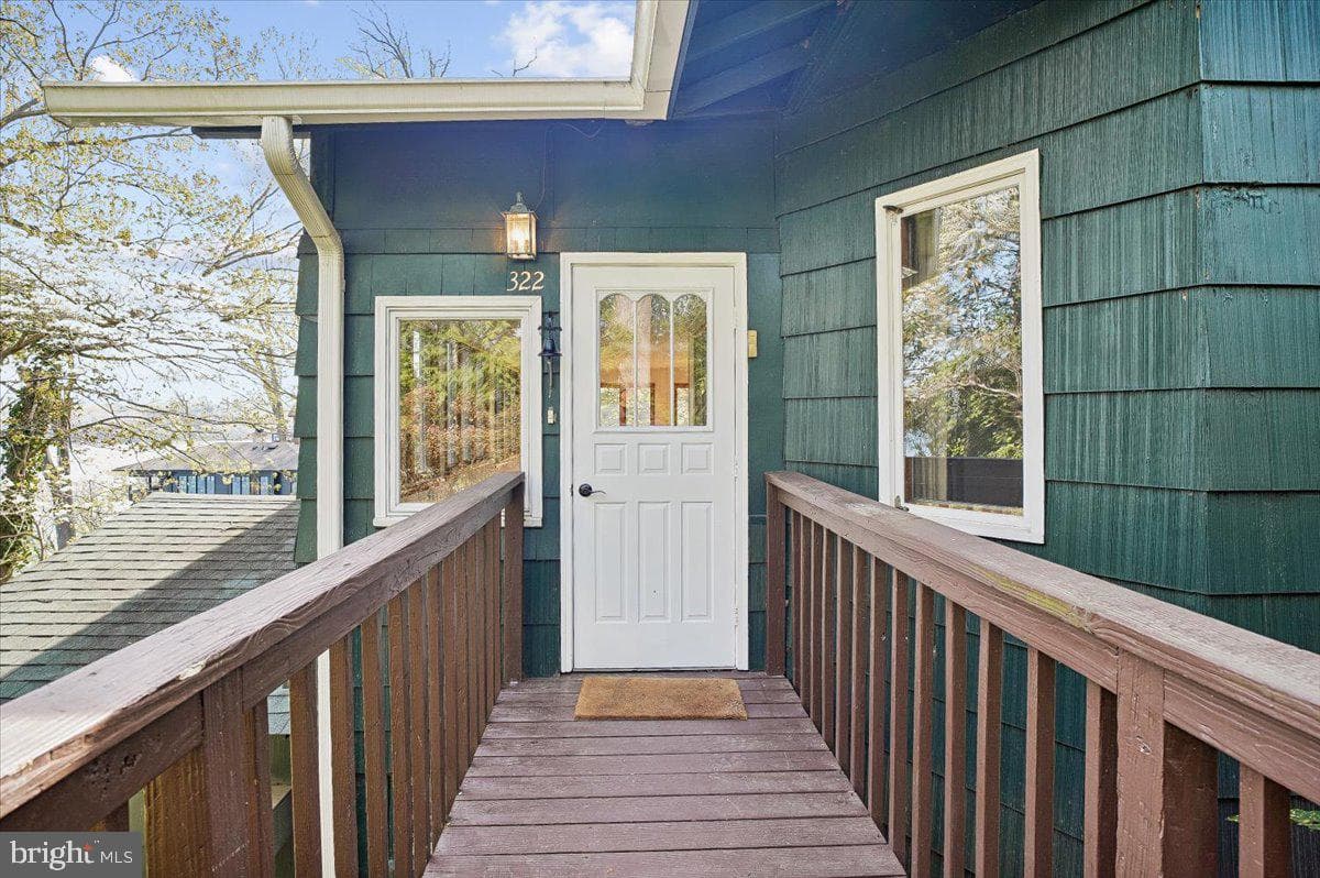 322 Clopston Hill photo 9
