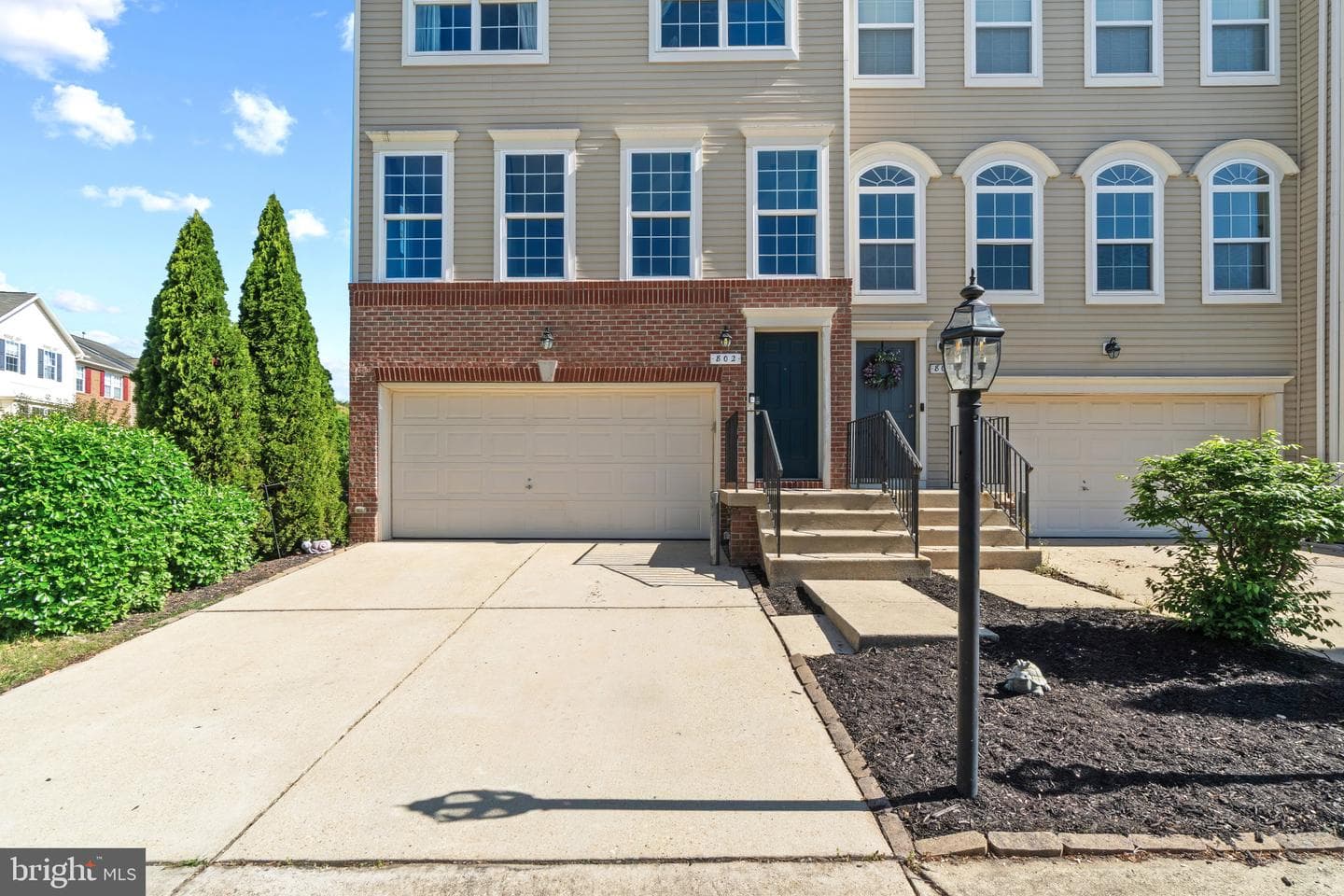 802 Oriole Ave photo 3