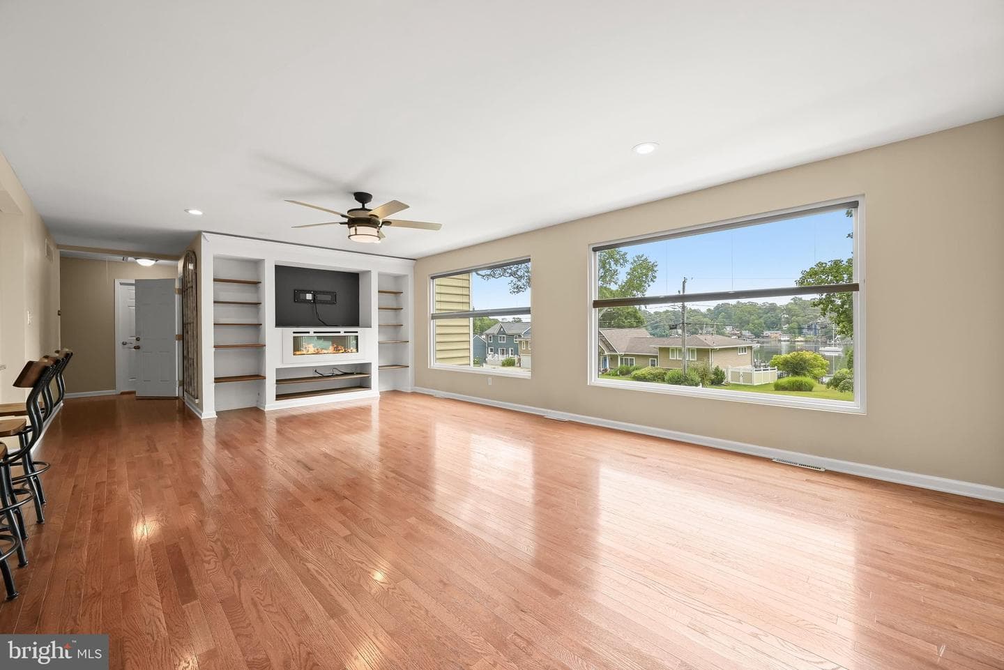 840 Valentine View photo 12