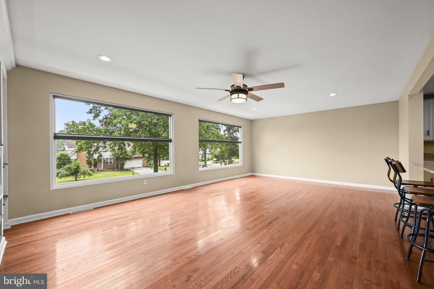 840 Valentine View photo 14
