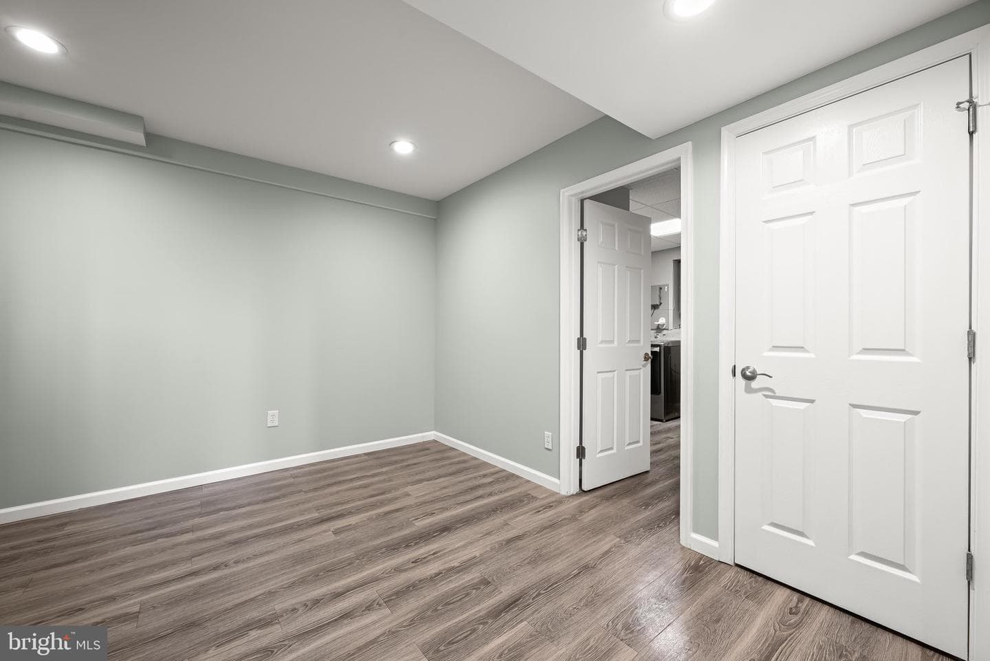 840 Valentine View photo 54