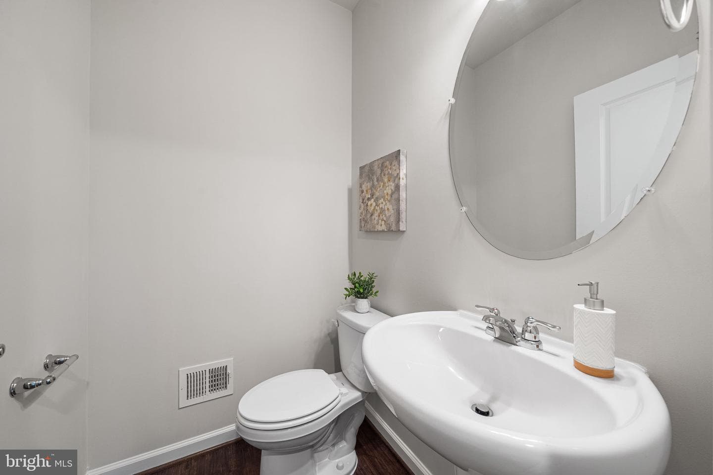 222 Narrowleaf Way photo 17
