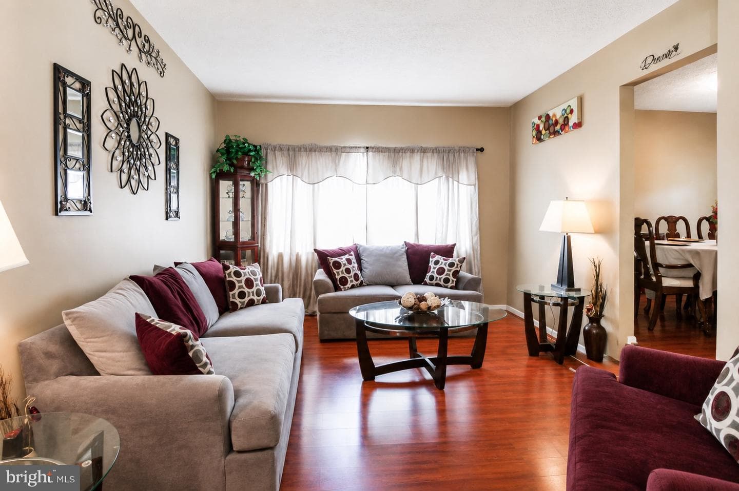 8121 Elizabeth Road photo 5