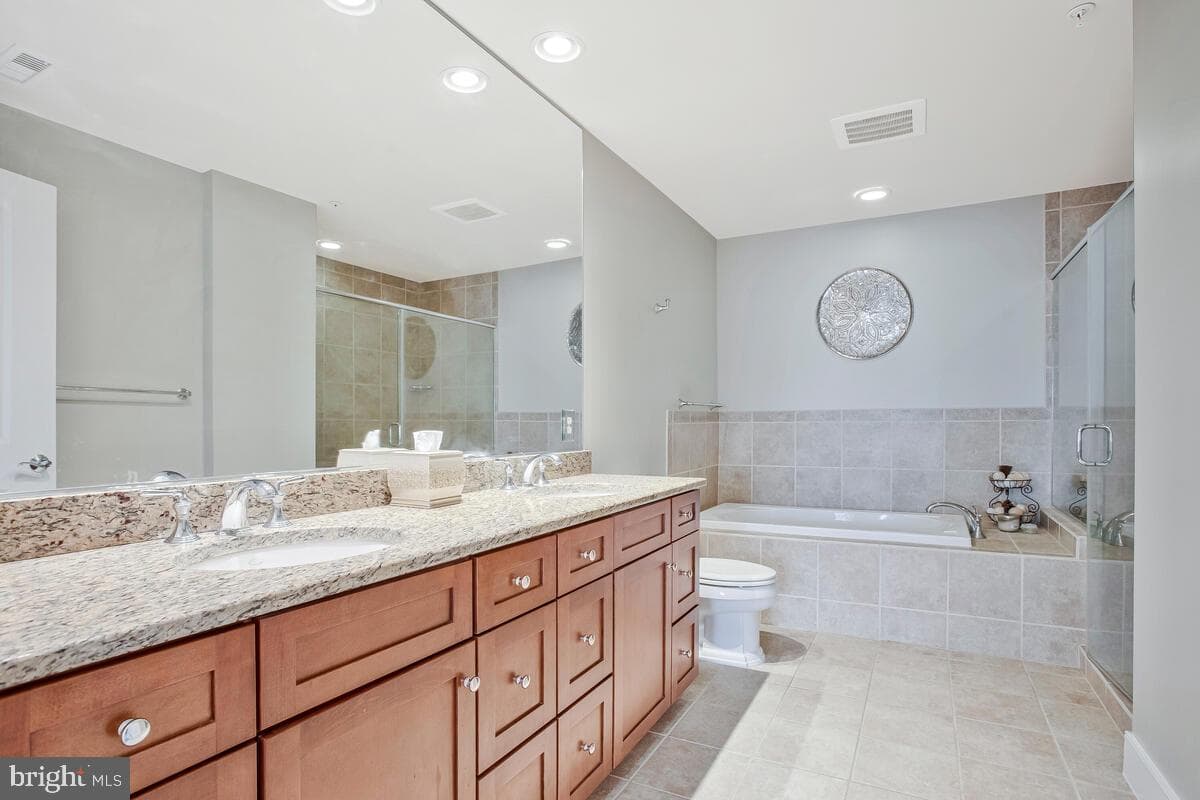 66 Franklin Street #20 photo 13