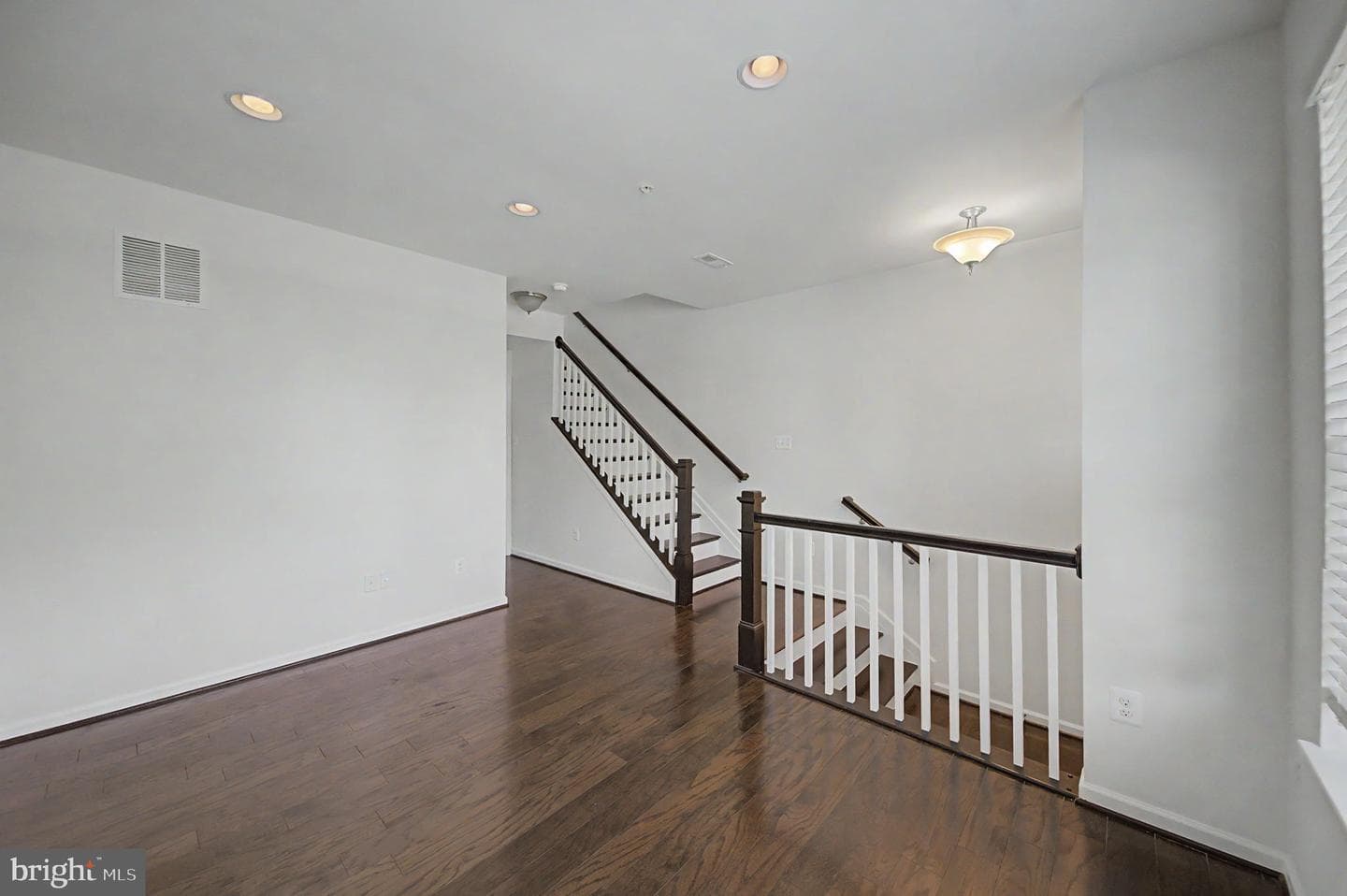 2630 Bradish Lane photo 4