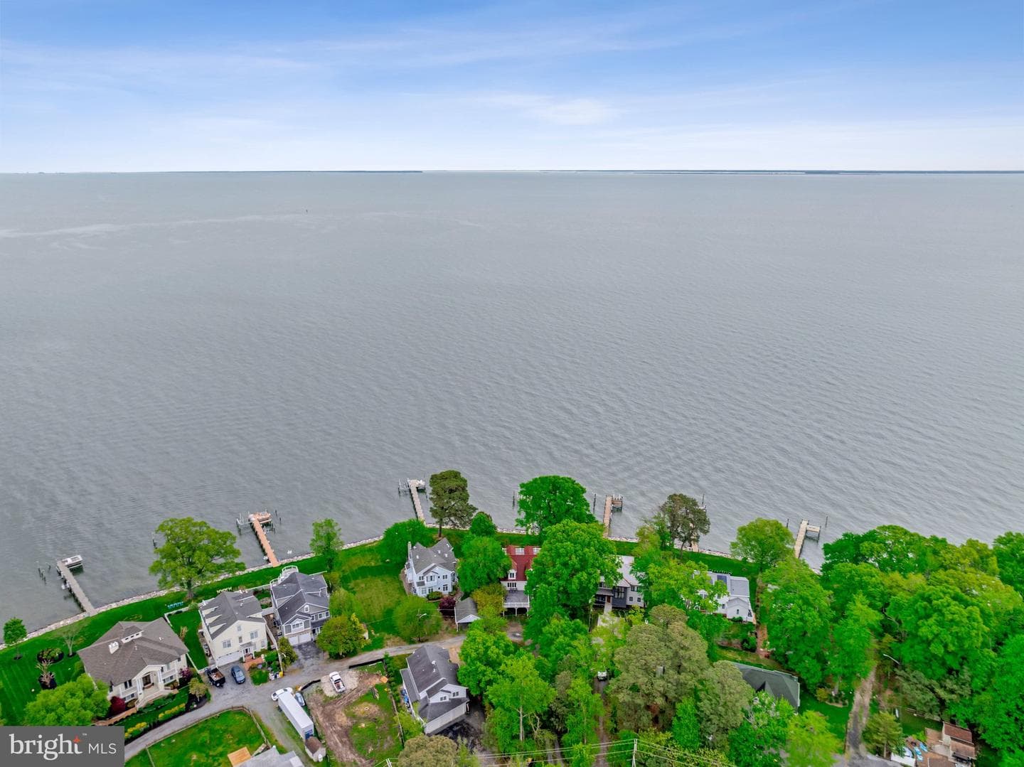 820 Bay Front Avenue photo 3