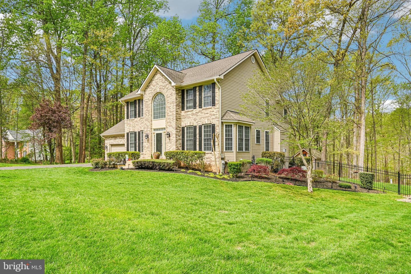 810 Northfield Lane photo 2