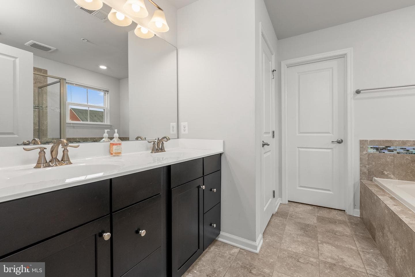 8365 Eagle Street photo 21