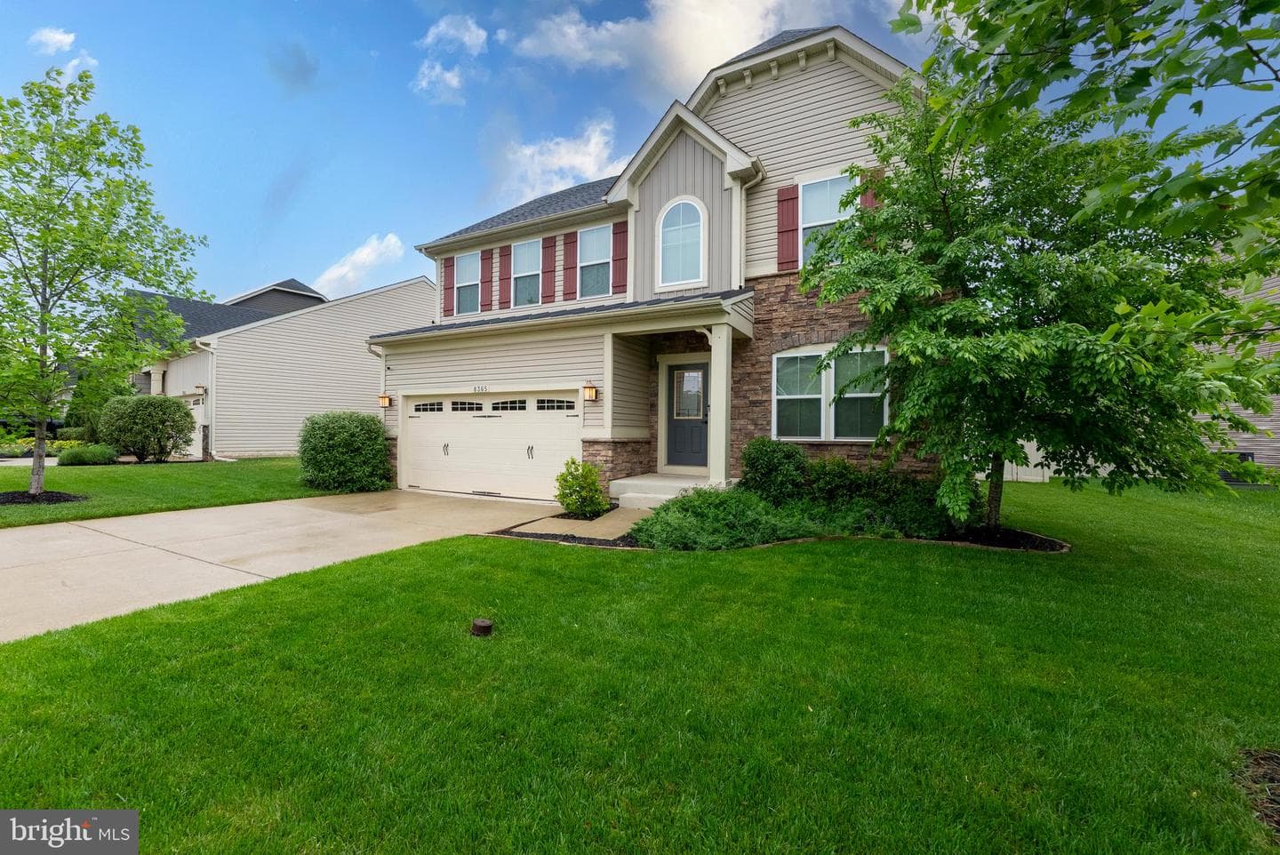 8365 Eagle Street photo 3
