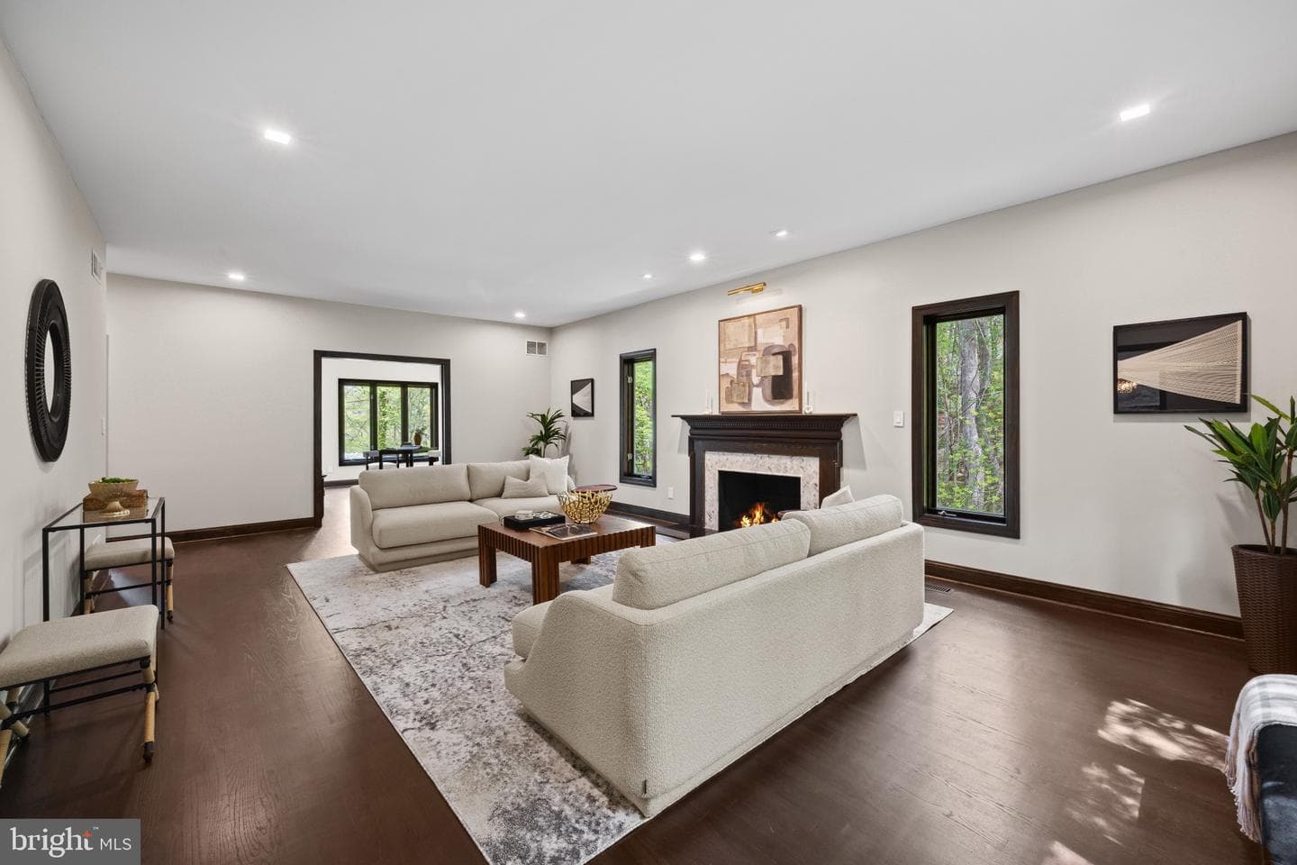 854 Saint Edmonds Place photo 7