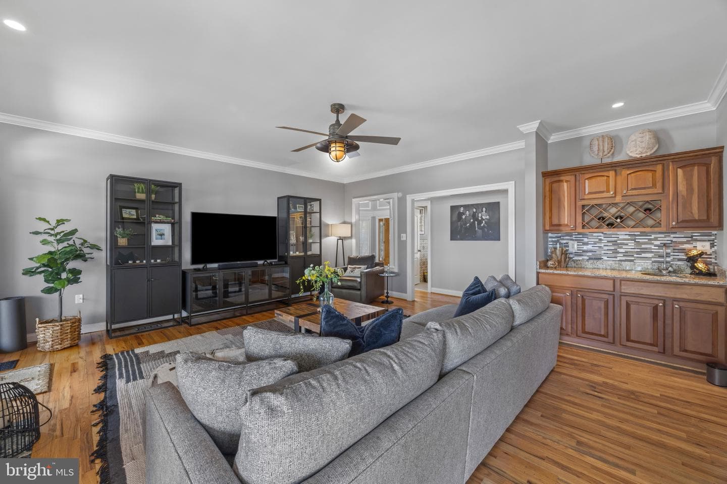 219 Lockwood Court photo 22