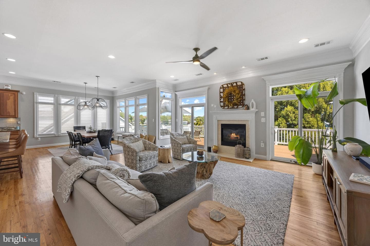 219 Lockwood Court photo 6