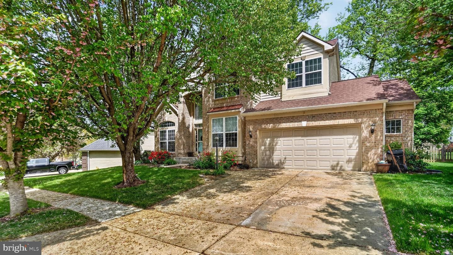 1407 Houndhill Court