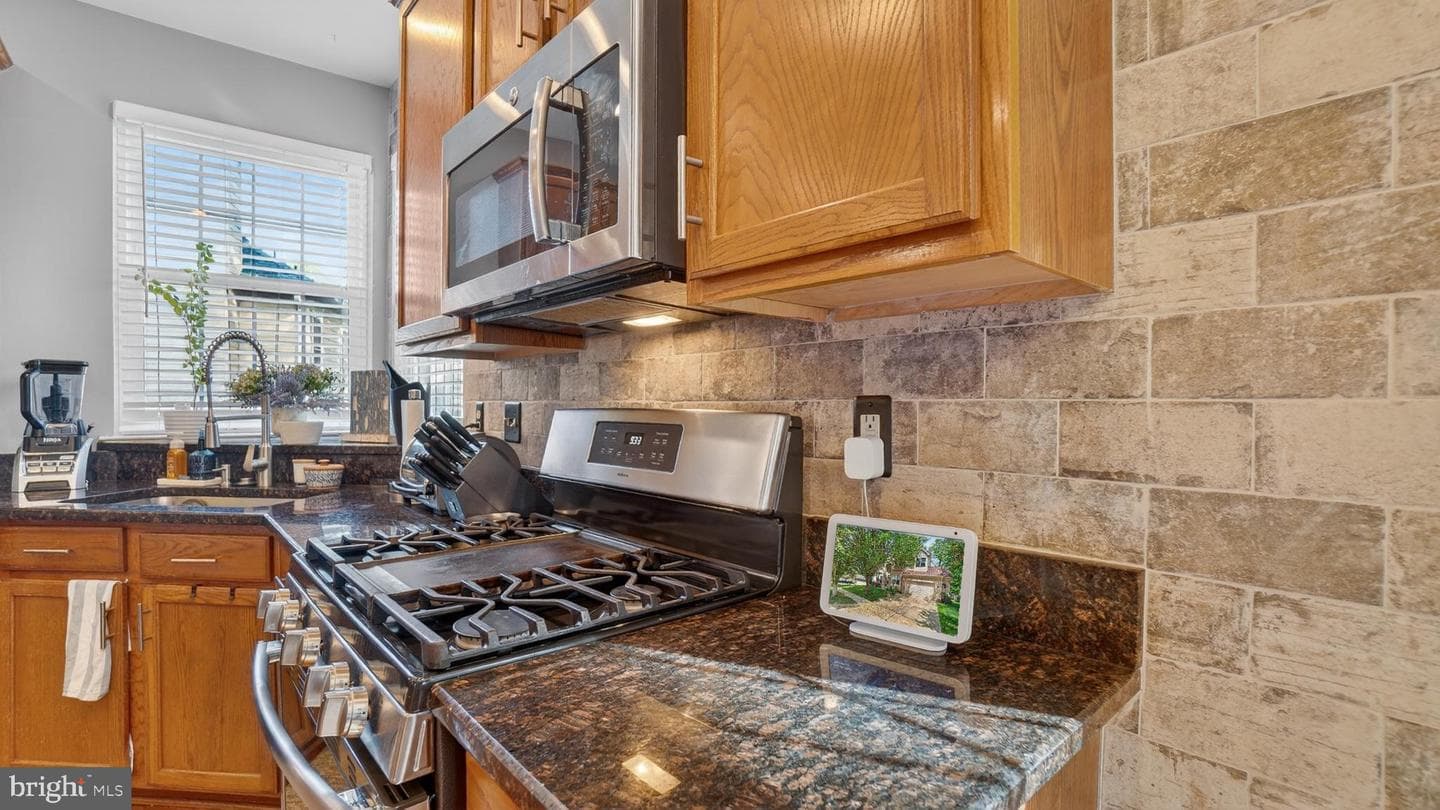 1407 Houndhill Court photo 17