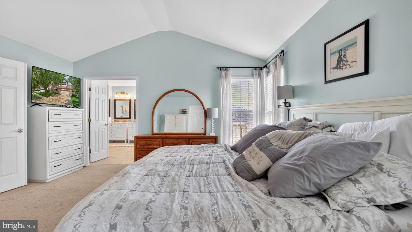 1407 Houndhill Court photo 29