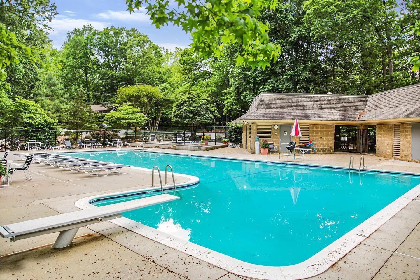 515 Powell Drive photo 41