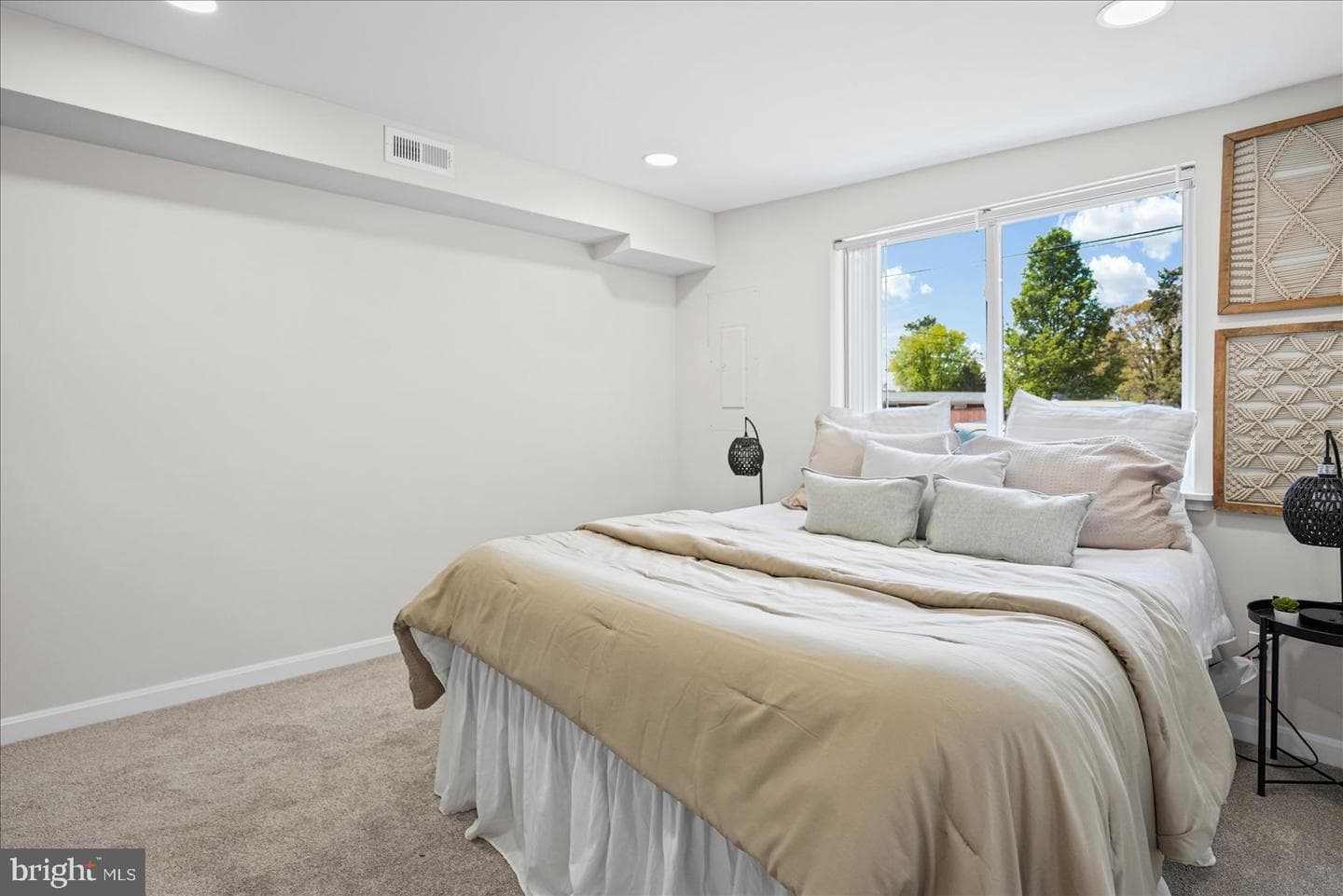 214 Saint James Drive photo 24