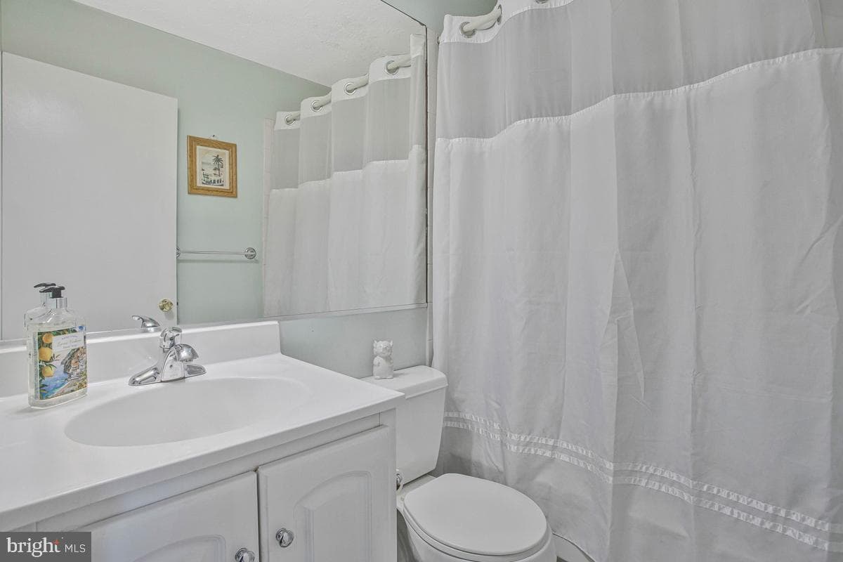 1180 Bay Highlands Drive photo 21