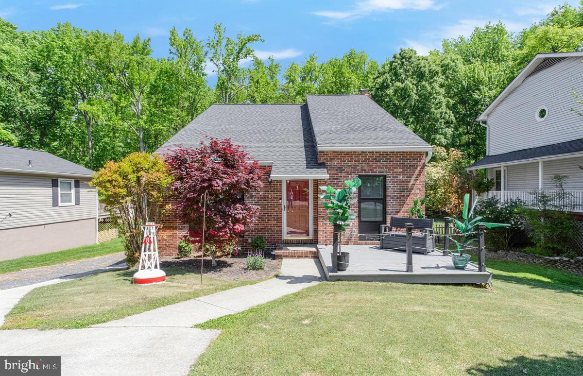 1180 Bay Highlands Drive photo 3