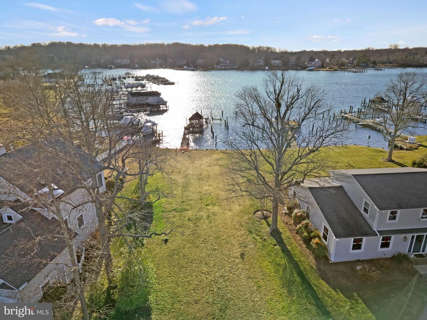 48 E Lake Drive photo 11