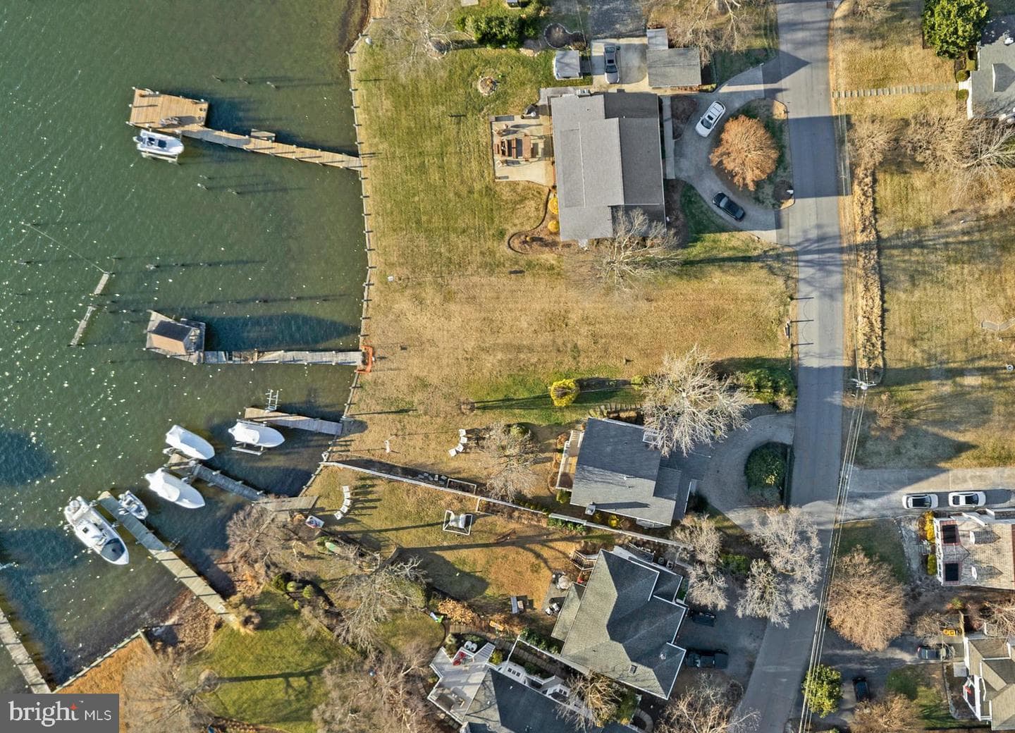 48 E Lake Drive photo 8