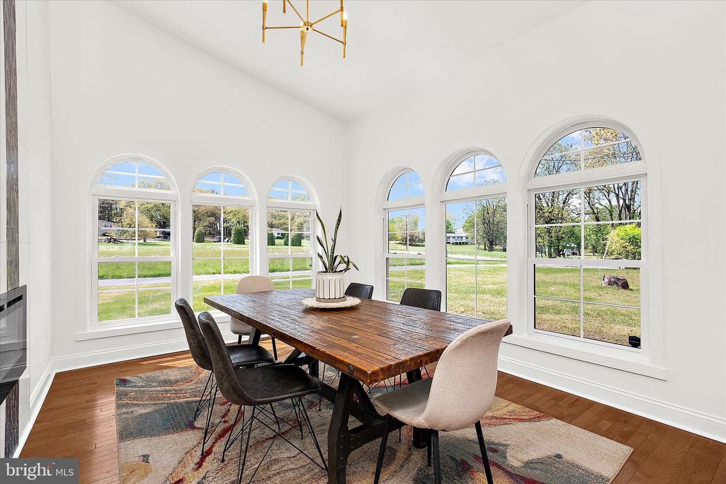 7604 Post Road photo 15