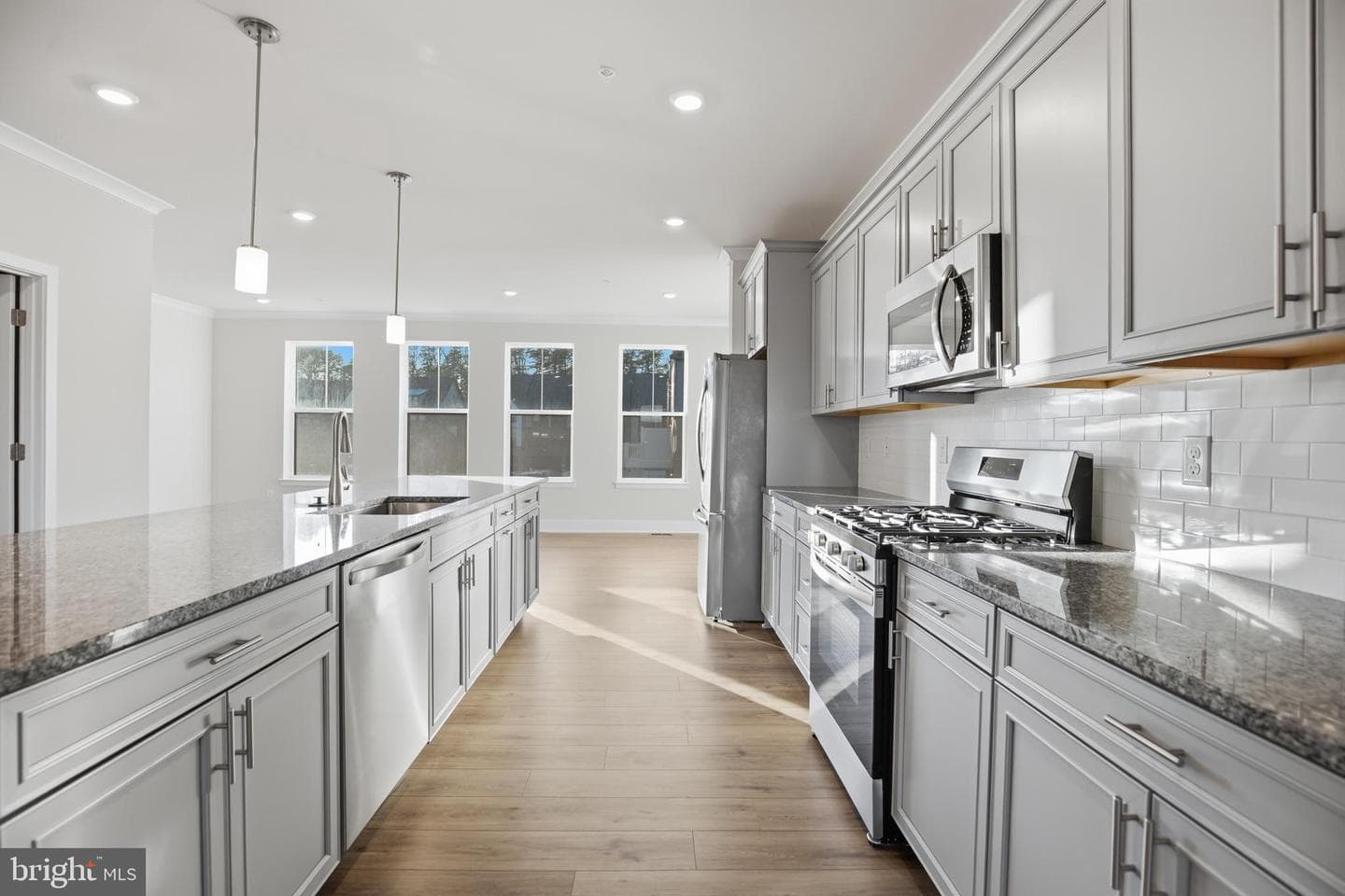 1358 Crested Wood Dr photo 28