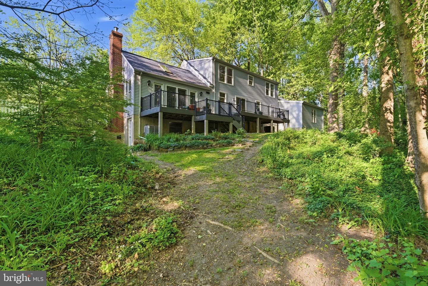 11 Tracys Lane photo 62