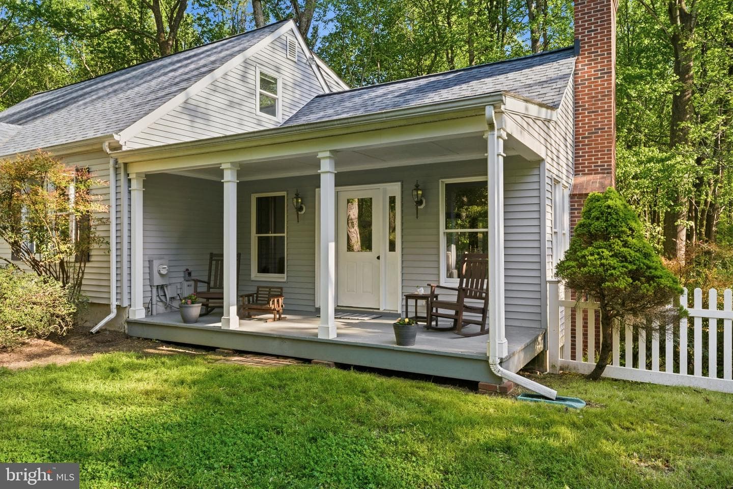 11 Tracys Lane photo 68