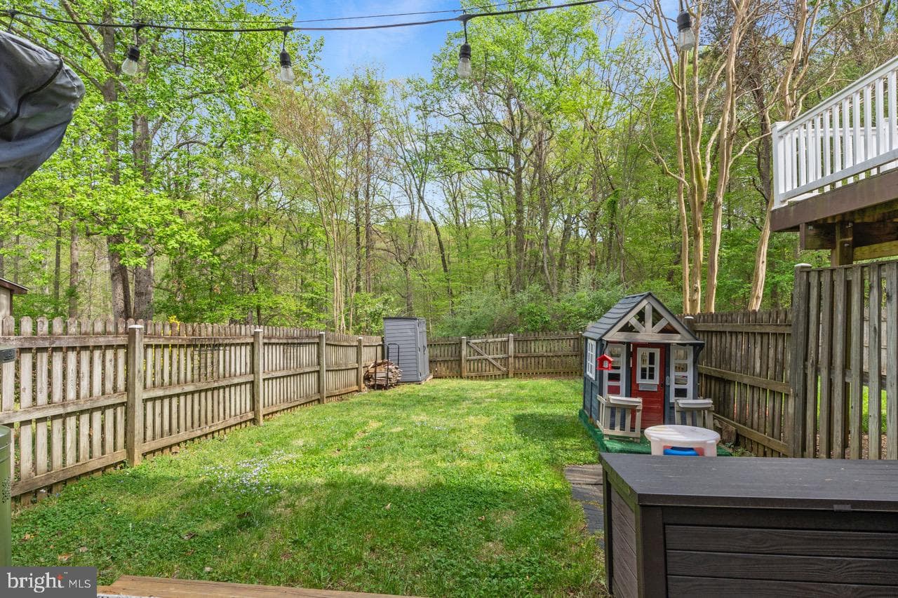453 Knottwood Court photo 19