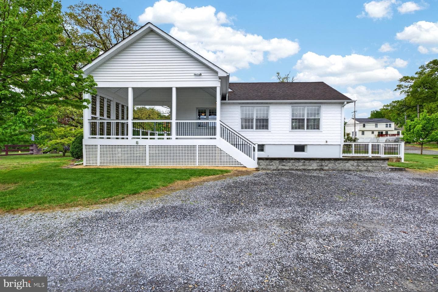 1500 Severn Road photo 48