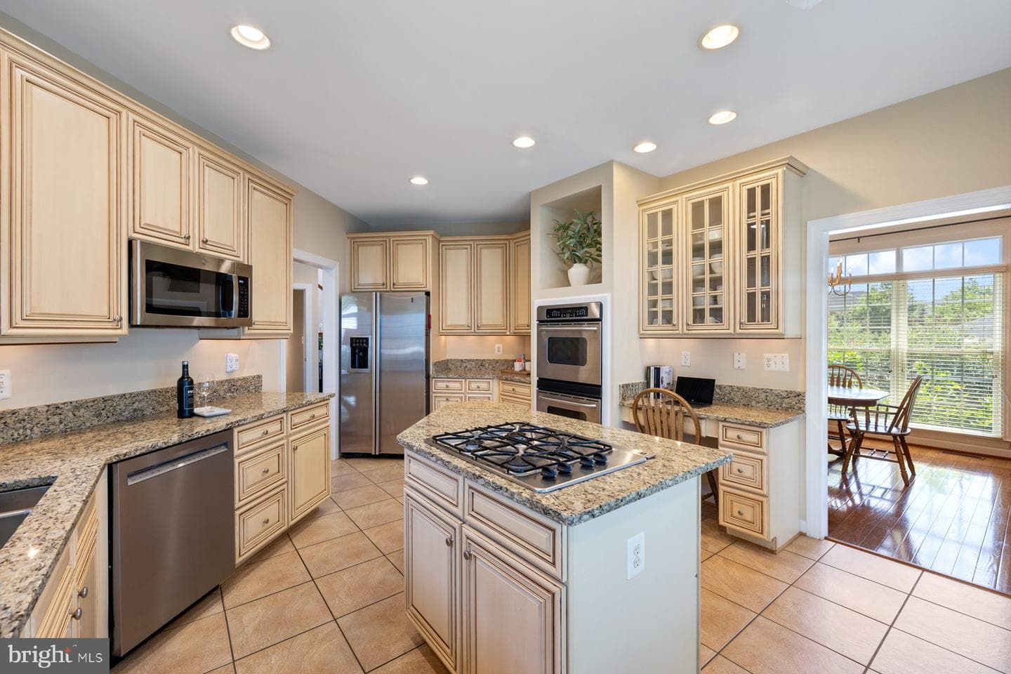 710 Drake Way photo 22