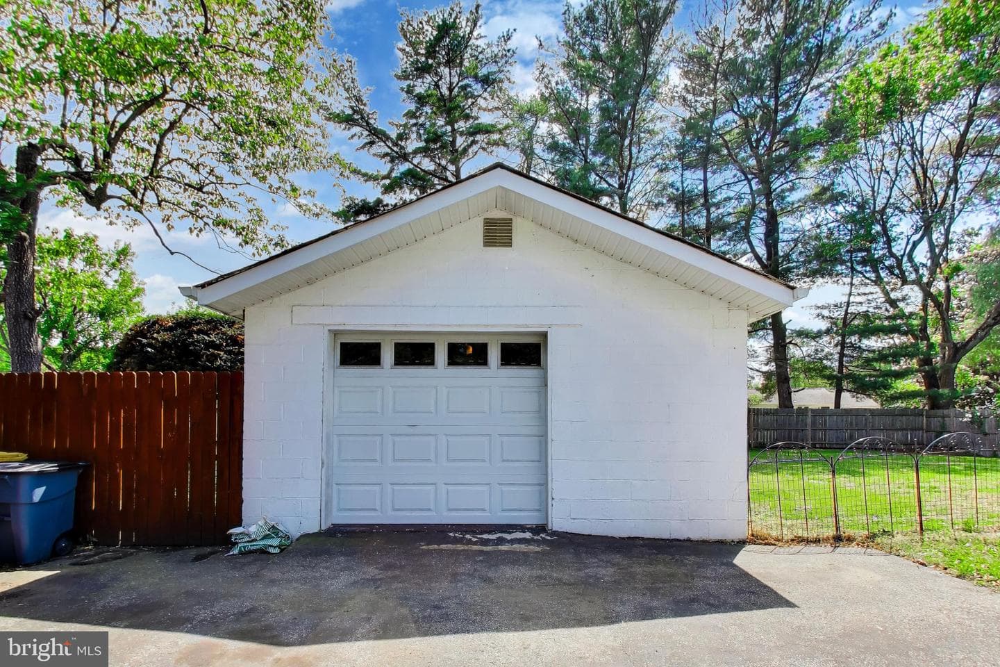2743 Bayside Beach Road photo 30