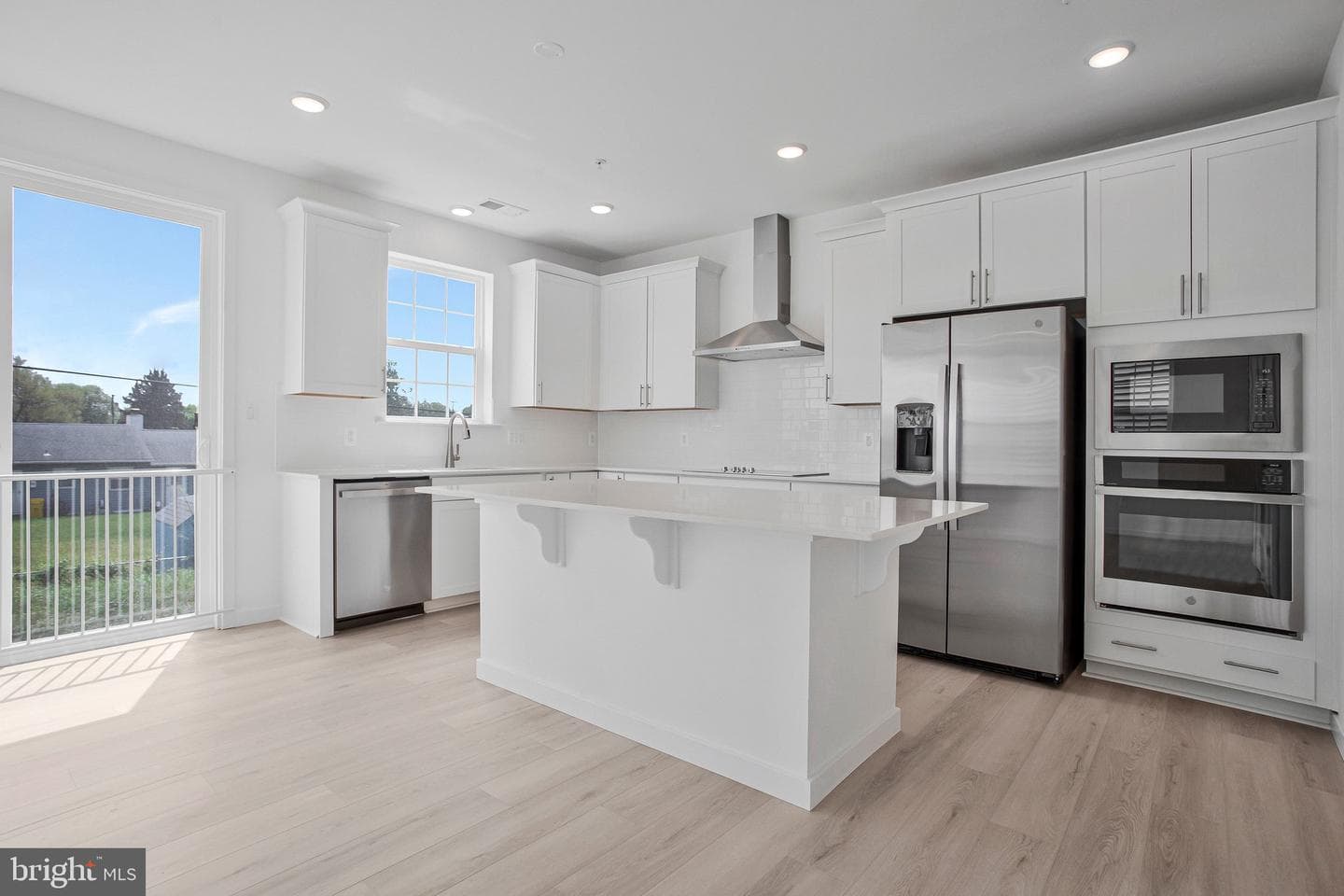5723 Howard Drive photo 21