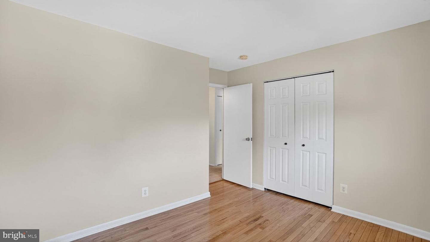 306 Shetlands Lane photo 31