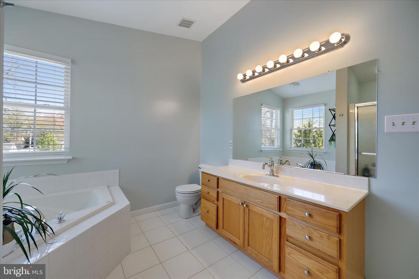 726 214th Street photo 18