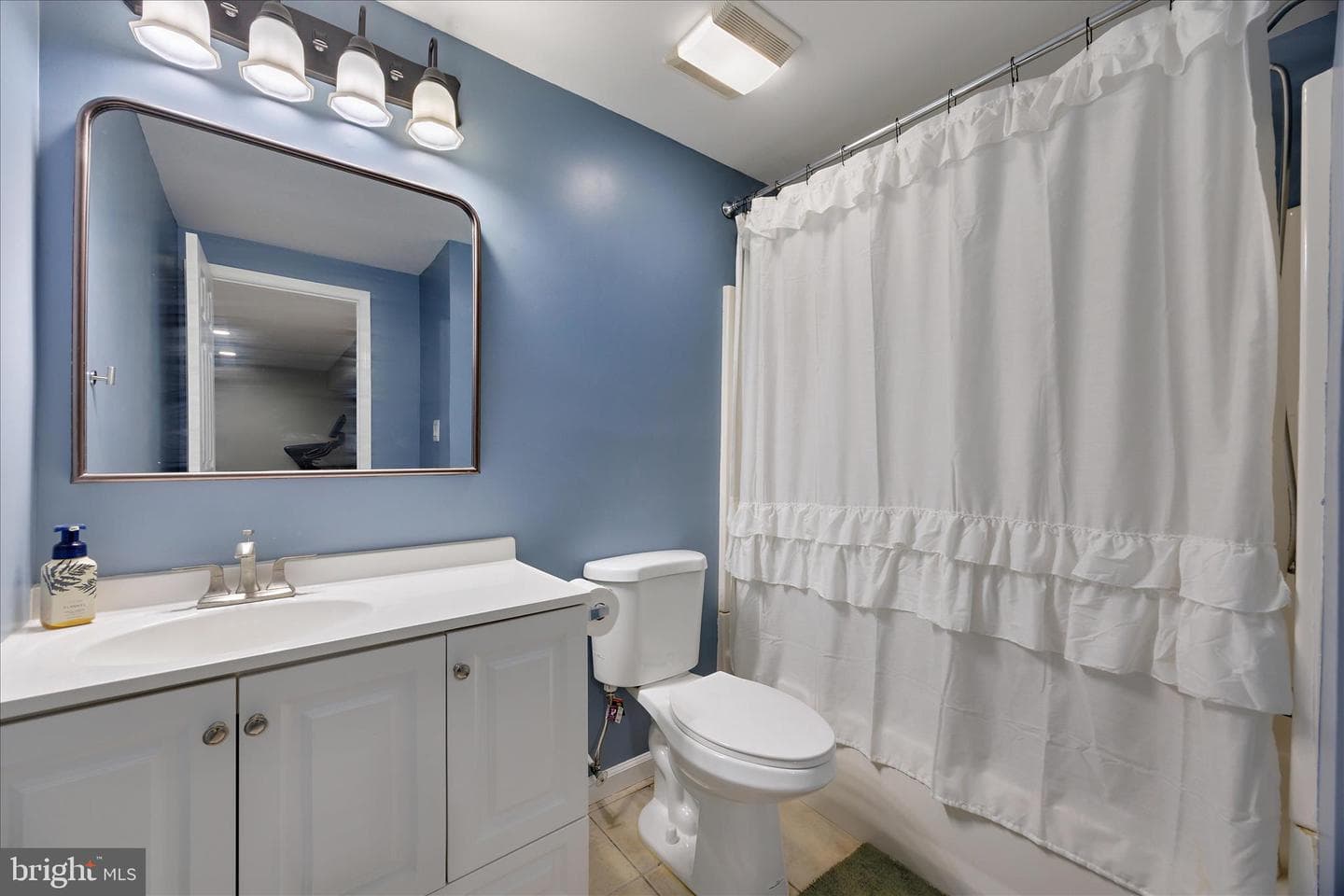 726 214th Street photo 20