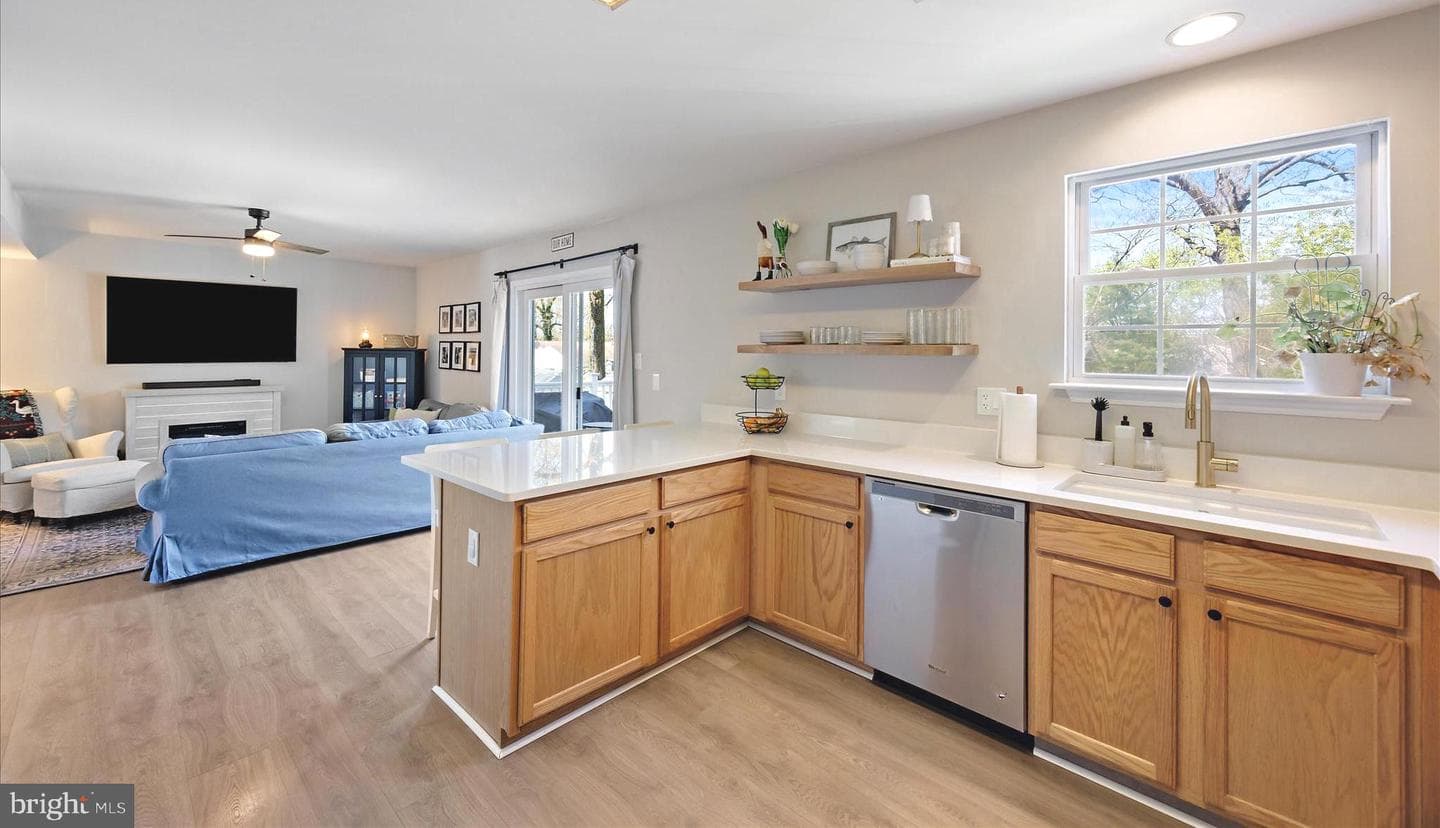 726 214th Street photo 4