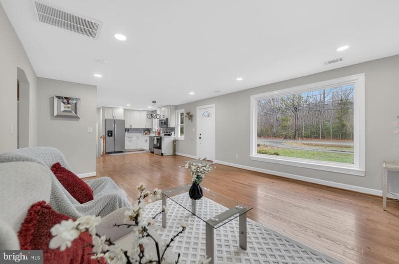 5635 W Shady Side Road photo 9