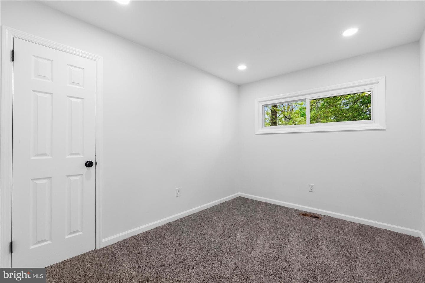 1511 Long Point Road photo 27