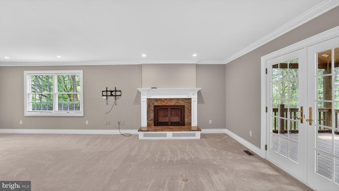 328 Greenridge Drive photo 13
