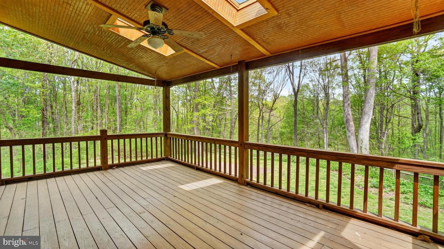 328 Greenridge Drive photo 33