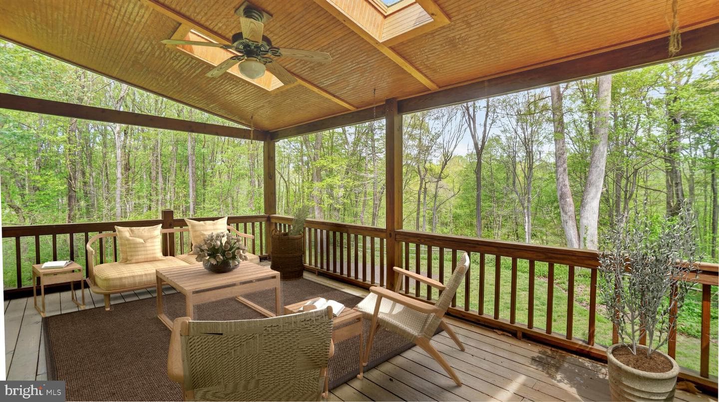 328 Greenridge Drive photo 34