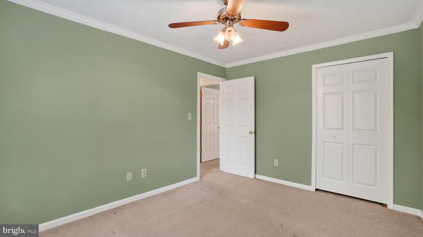 328 Greenridge Drive photo 51