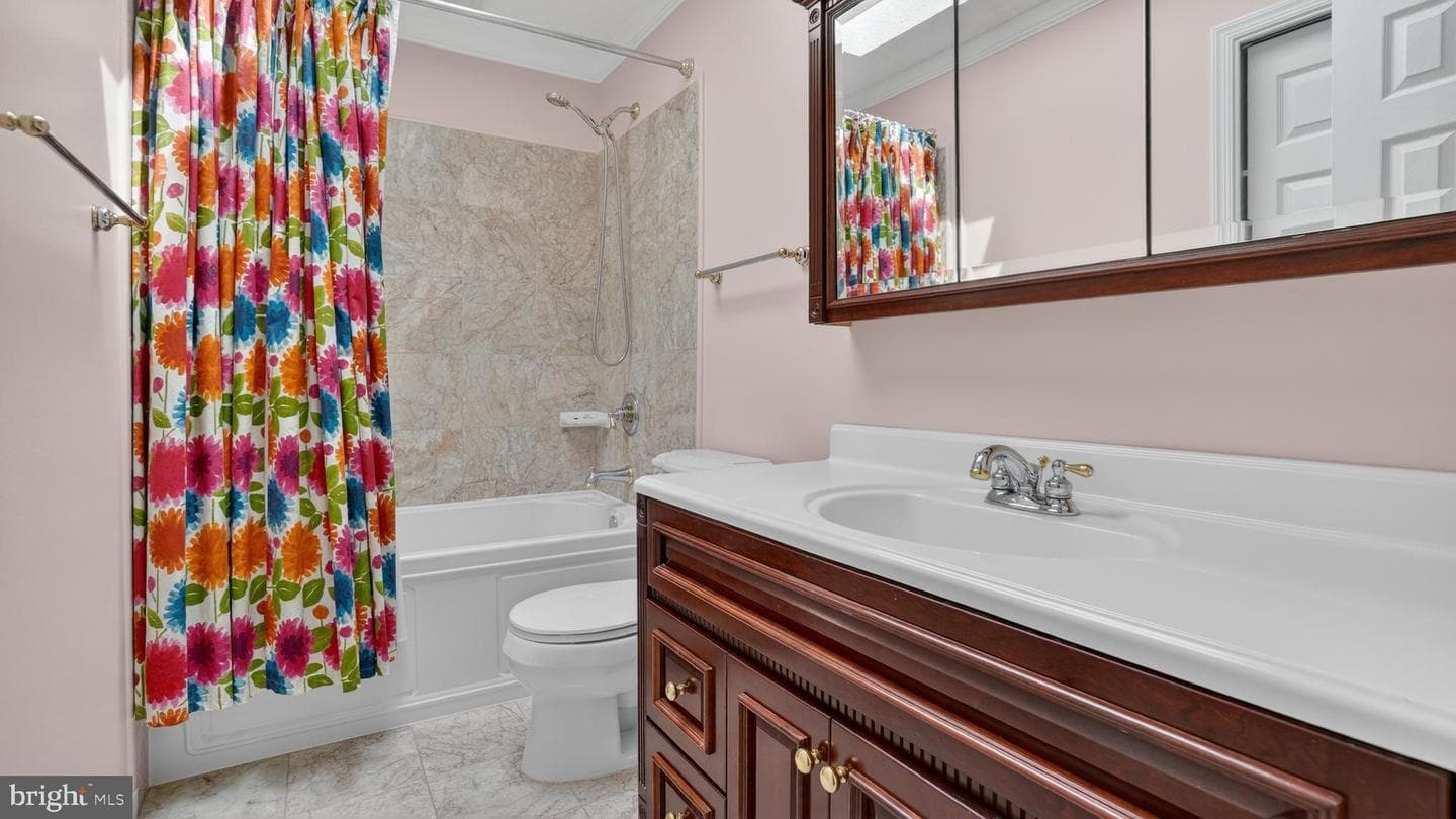 328 Greenridge Drive photo 60
