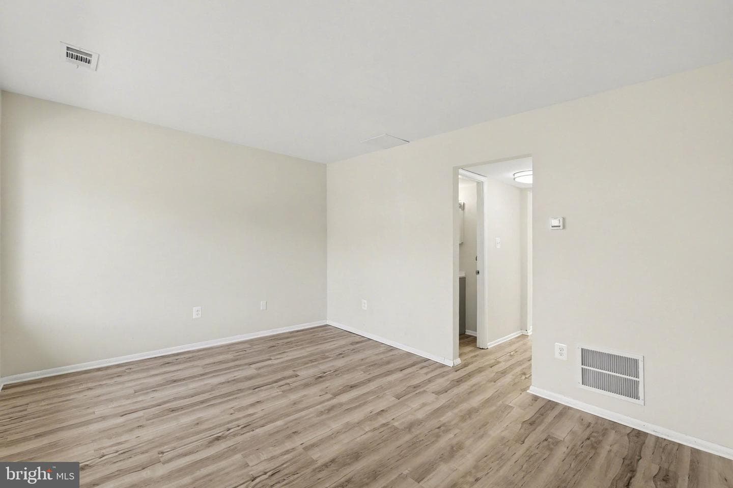 91 Heritage Court photo 6
