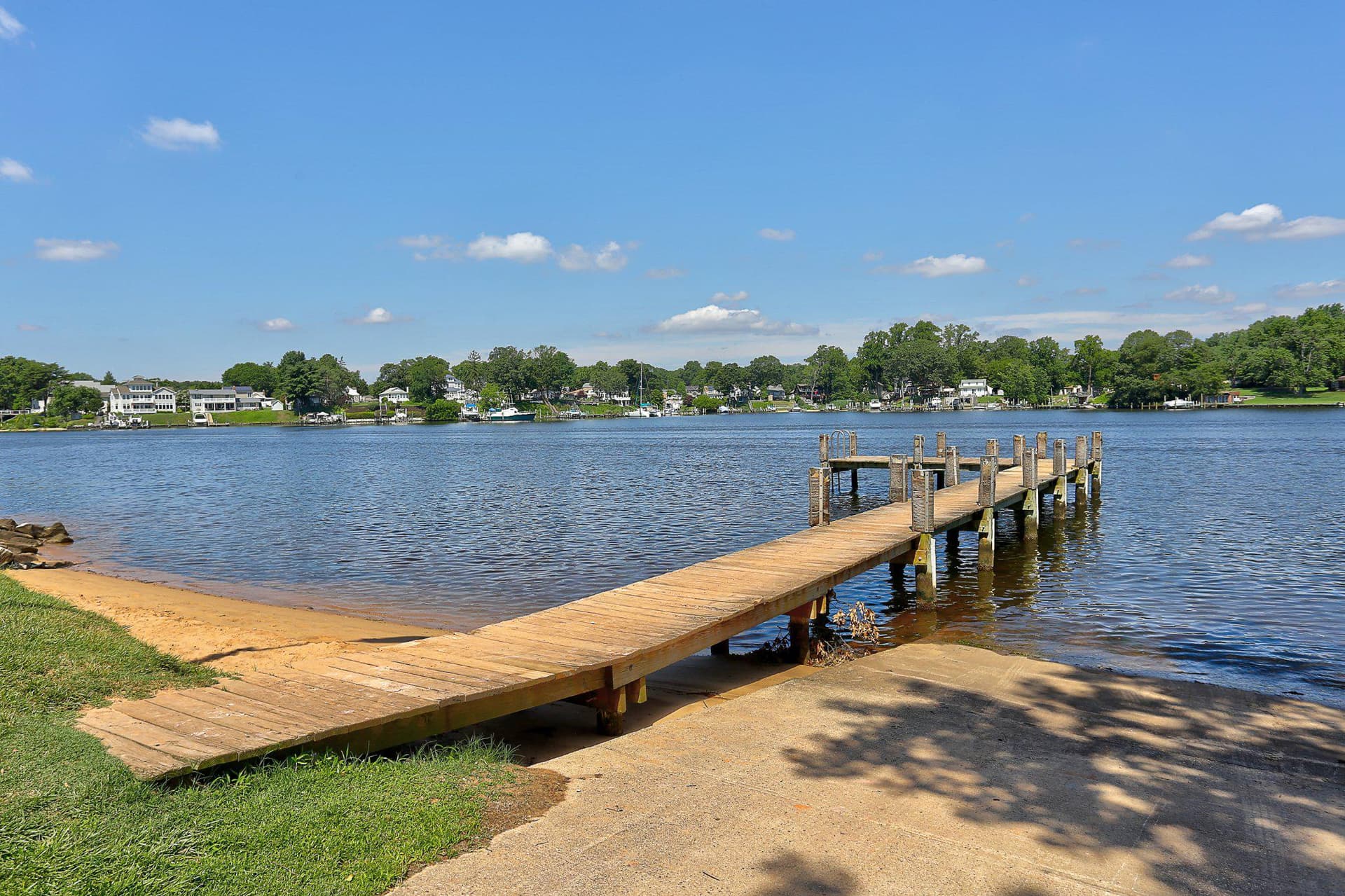 925 Mount Desert Harbour photo 13