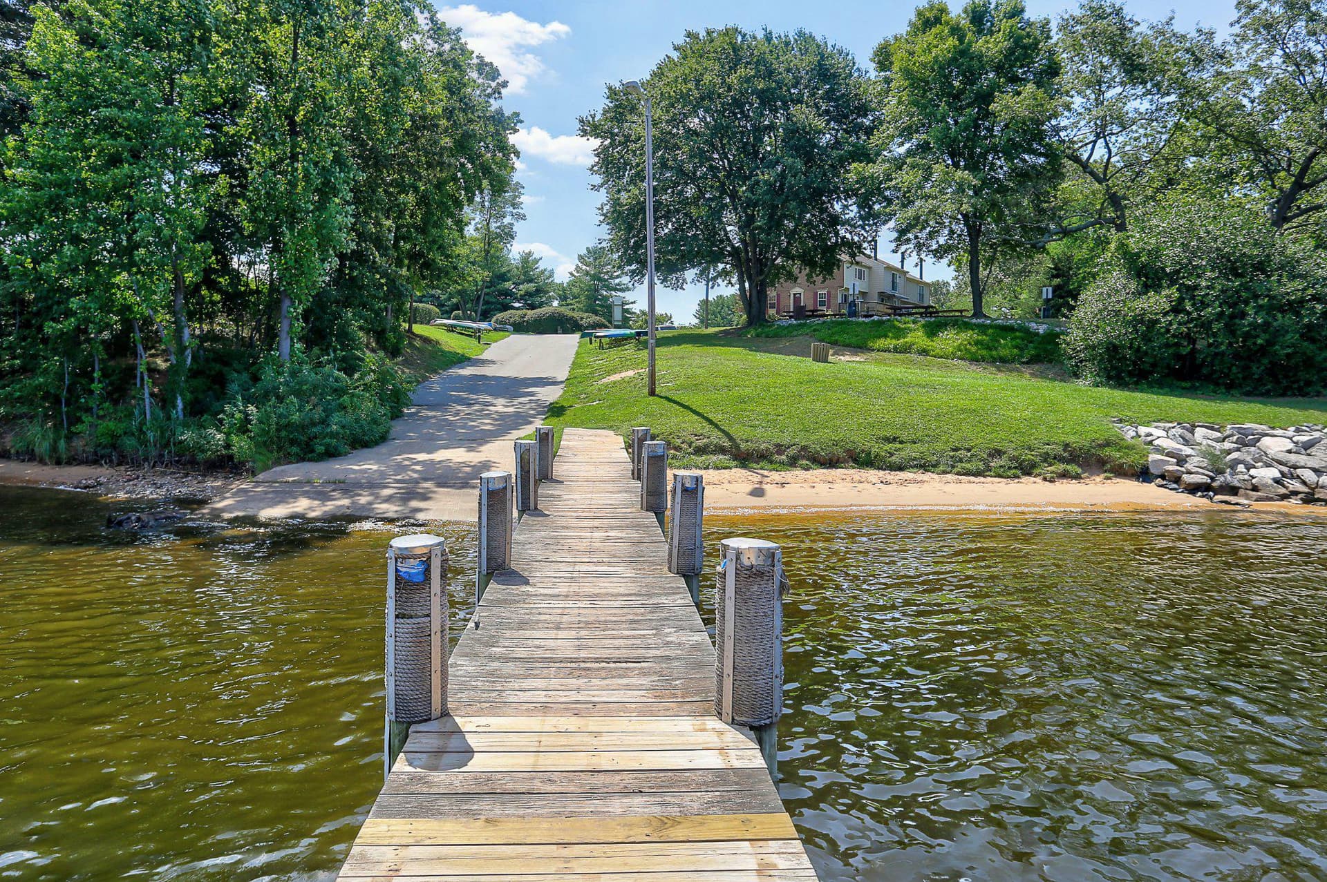 925 Mount Desert Harbour photo 14
